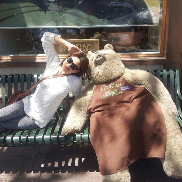 Meet your Posher, Designers4Less - Picture 3 of 4